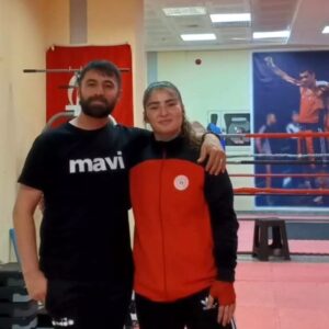 boksor birsen uysal sampiyonaya hazirlaniyor nCiMsFEs