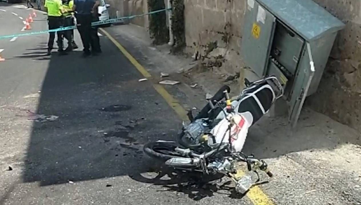 okul yolunda kaza iki agir yarali 1G6x89Di