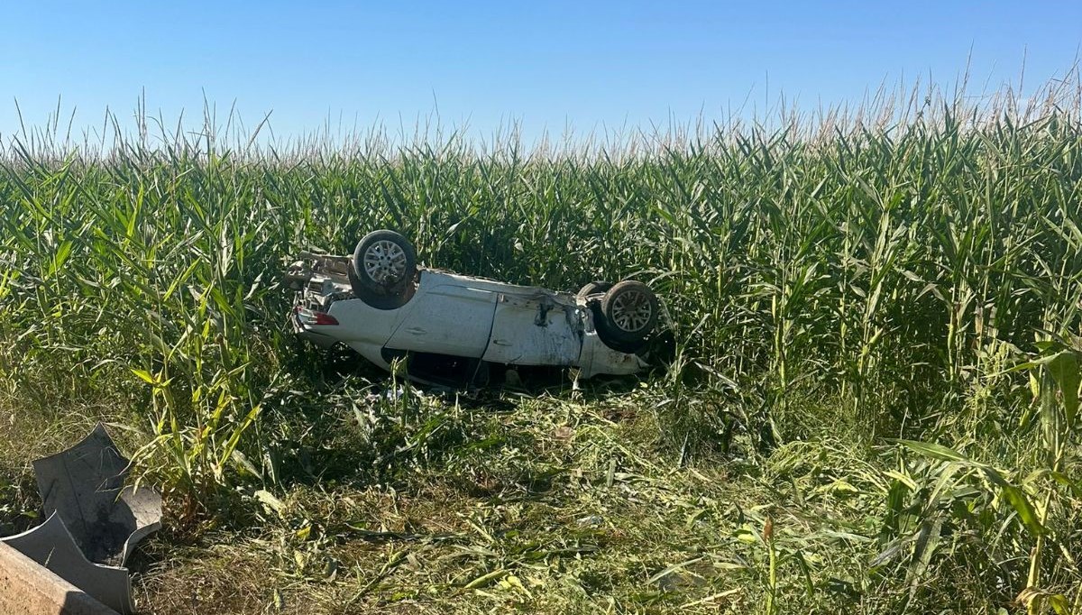 otomobil takla atarak misir tarlasina uctu 1 olu 1 yarali BPR6TKil