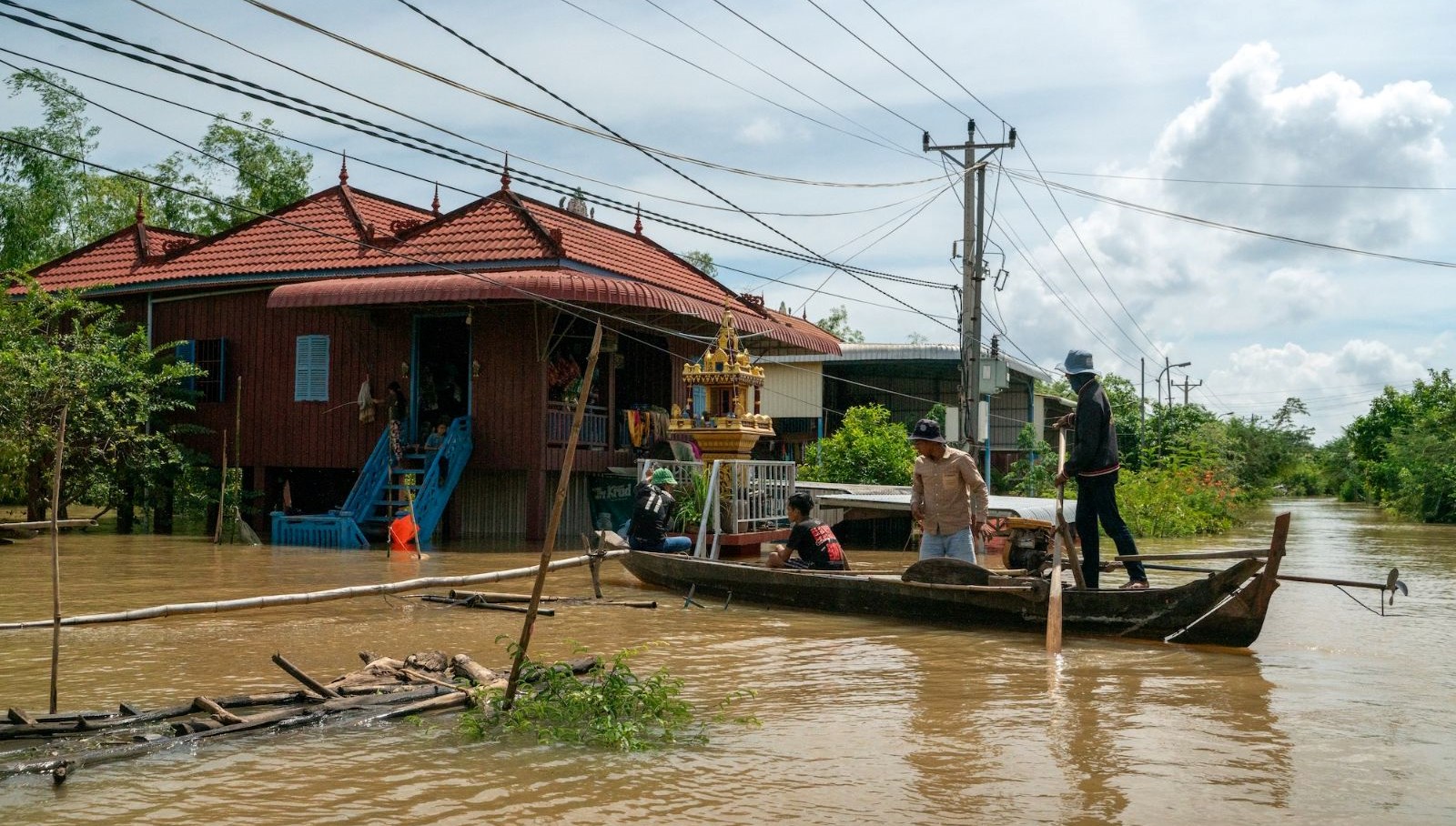 nepalde sel felaketi en az 22 olu puEa1uIF