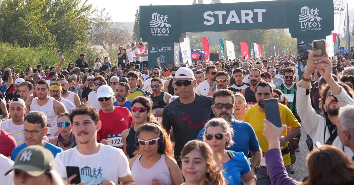 pamukkalede tarihi maraton heyecani 9nmR2s3u.webp