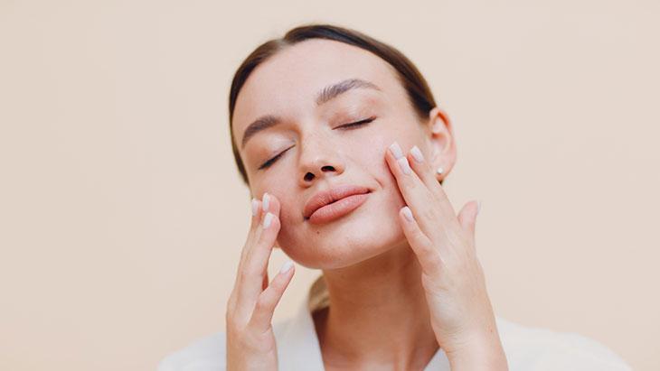 soguk havada yag tabakasi azaliyor cilt nemini kaybediyor cildiniz kisa hazir mi mlW1NewA